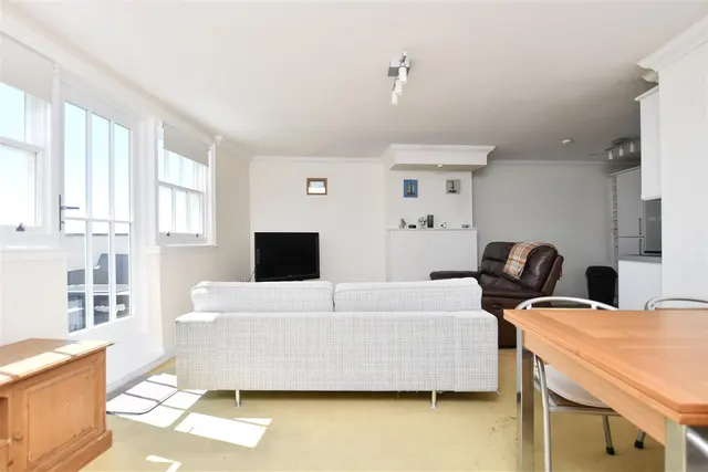 Photo 3 — George Street, Hastings, East Sussex, TN34 3EA