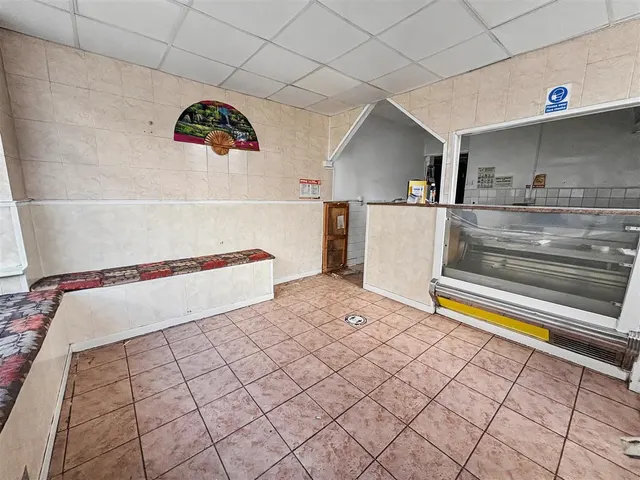 High Street, Abertillery, NP13, photo 2