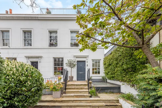 London, SW7, photo 1
