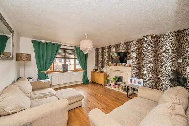 Appian Way, Alvaston, DE24, photo 2