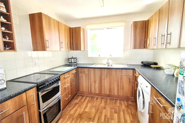 Thatcham, Berkshire, photo 2