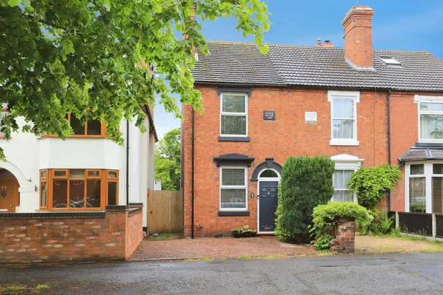 Neville Avenue, Kidderminster, DY11, photo 1