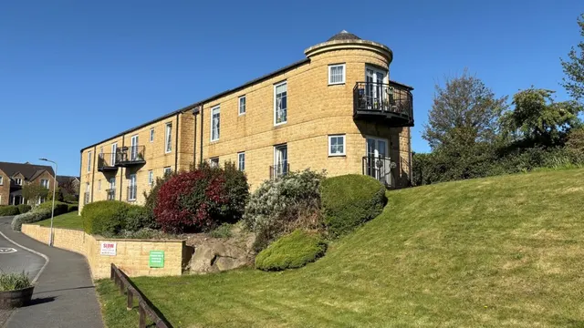 Gilstead, Bingley, West Yorkshire, photo 1