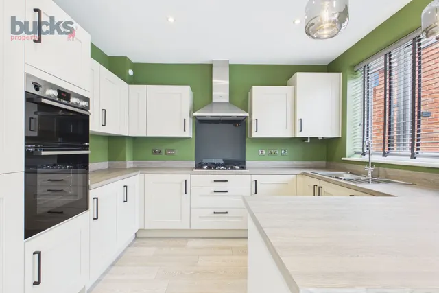 Whatley Mews, Stratford-Upon-Avon, CV37, photo 2