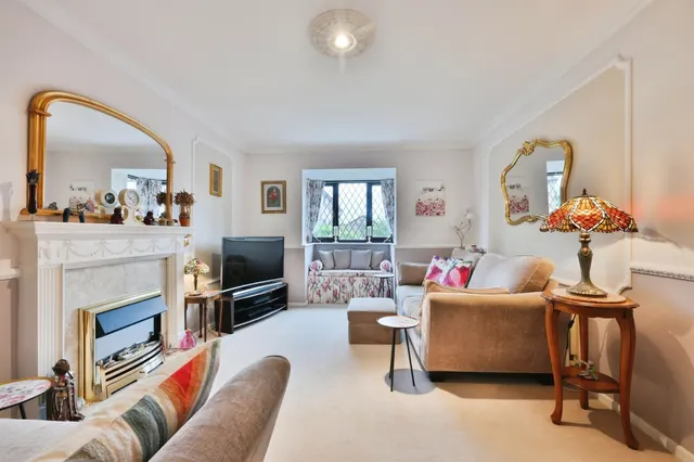 Chelveston, Welwyn Garden City, AL7, photo 3