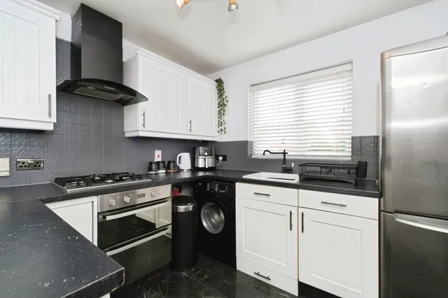 Doris Road, Ilkeston, DE7, photo 3