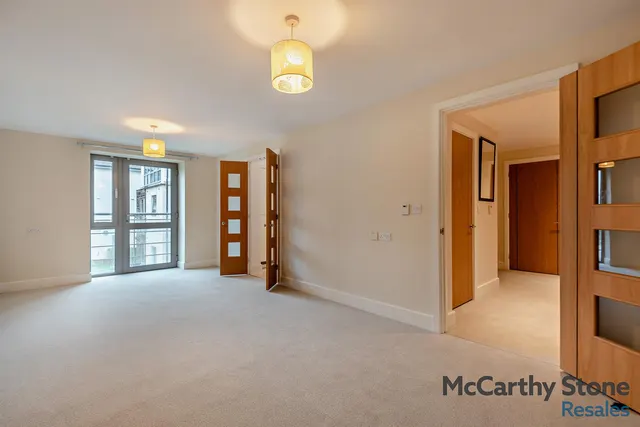 Fleet Road, Fleet, GU51, photo 2