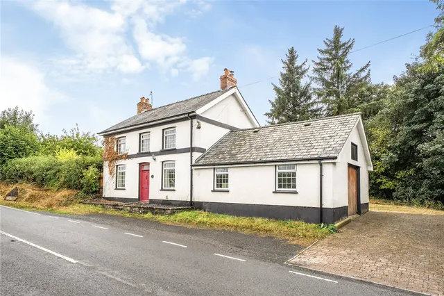Llandefaelog, Brecon, Powys, LD3 9LN, photo 1