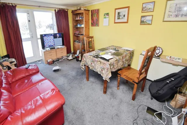 Shipley, Bradford, BD18, photo 2
