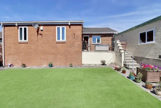 South View, Kenfig Hill, CF33, photo 3