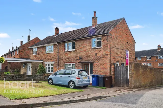 Birchfield Road, Burton-On-Trent, DE15, photo 1