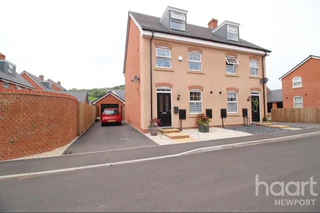Ternata Drive, Newport, NP25