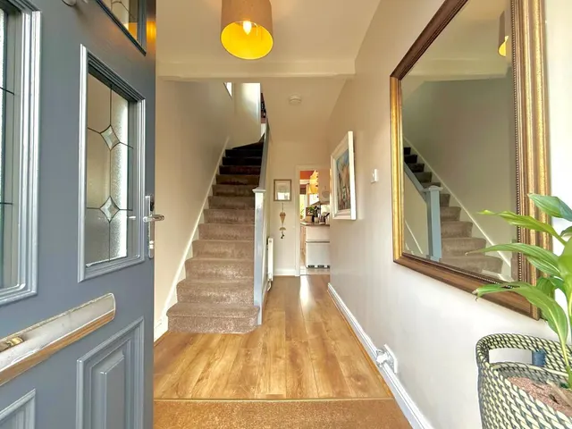 Photo 2 — Walcot Road, Swindon, Wiltshire, SN3 1BH