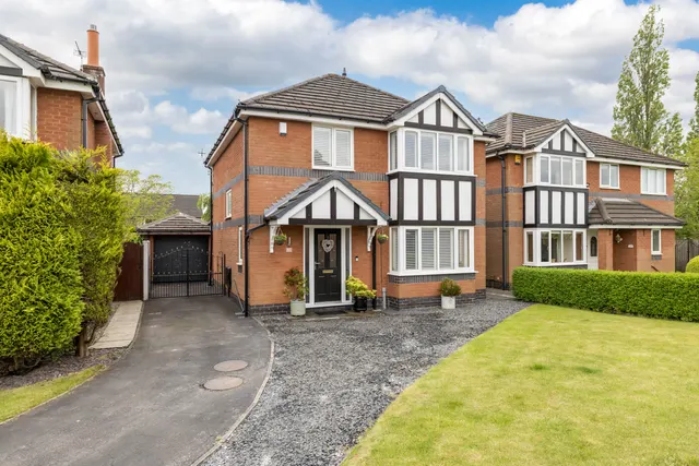 Riverdale Close, Standish Lower Ground, WN6, photo 1