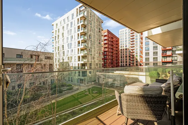 Photo 2 — Chandlers Avenue, SE10