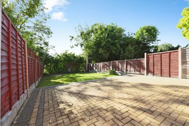 Photo 2 — Rosewood Lane, Shoeburyness, Southend-on-Sea, Essex, SS3