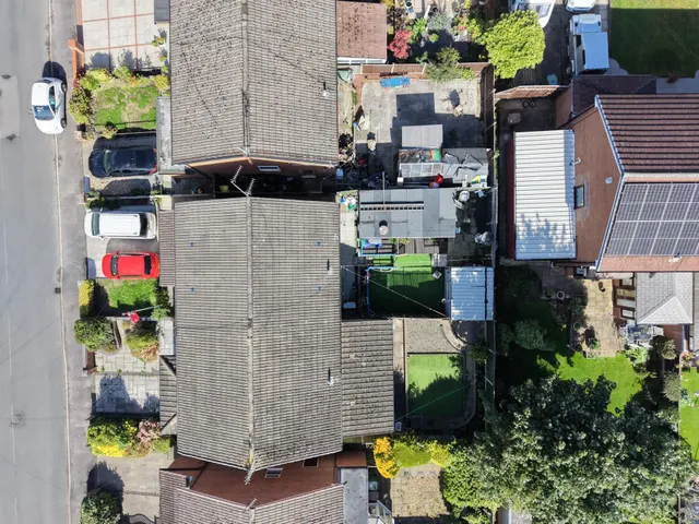 Leach Lane, Sutton Leach, WA9, photo 3
