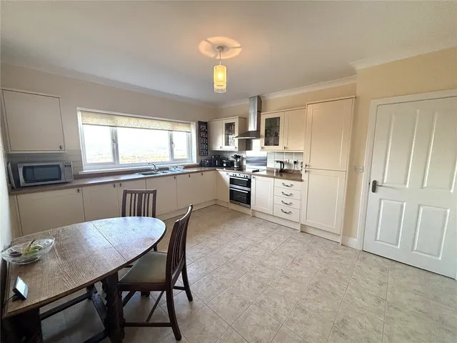 Llanddewi Velfrey, Narberth, SA67, photo 2