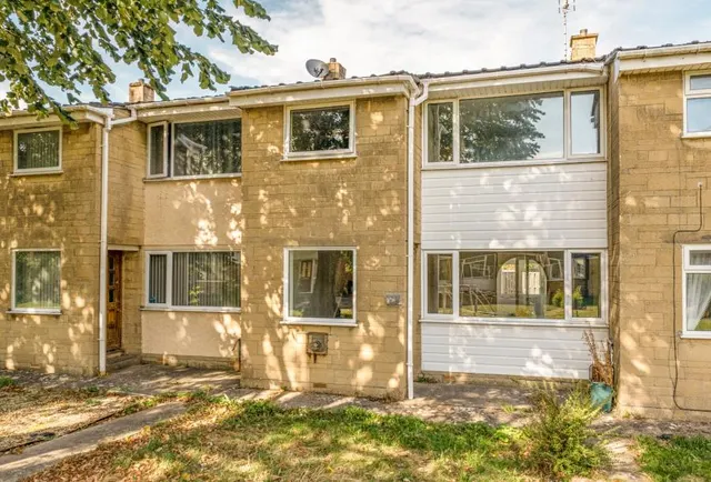 Longford, Yate, BS37, photo 1