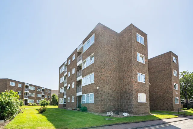Green Acres, Sidcup, DA14, photo 1