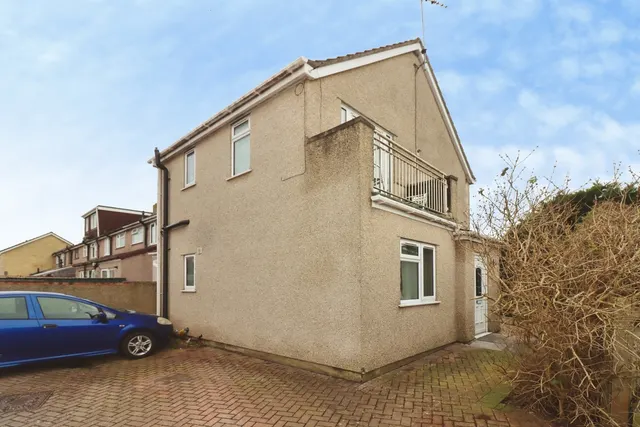 Cranleigh Court Road, Yate, Bristol, BS37, photo 1