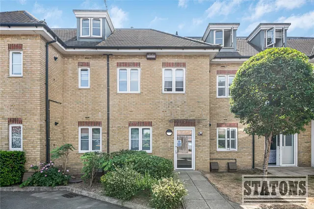 Plantagenet Road, Barnet, EN5 5JG, photo 1