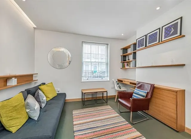 Goodge Place, Marylebone, W1T, photo 2