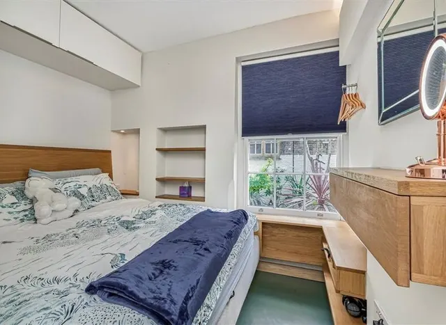 Goodge Place, Marylebone, W1T, photo 3