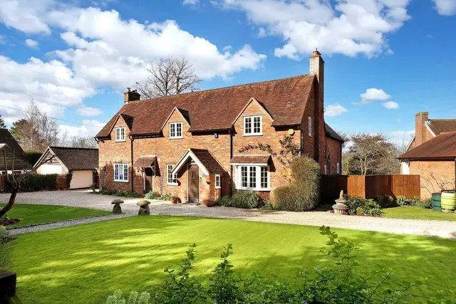 Whiteleaf, Princes Risborough, HP27, photo 1