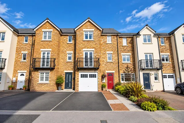 Faraday Court, Nevilles Cross, DH1, photo 1