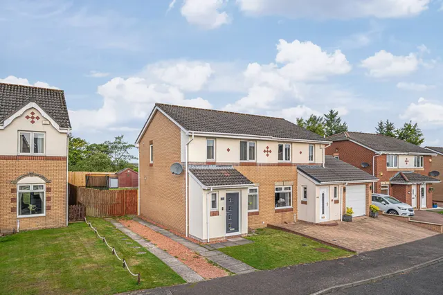 Craigearn Avenue, Kirkcaldy, KY2 6YS, photo 1