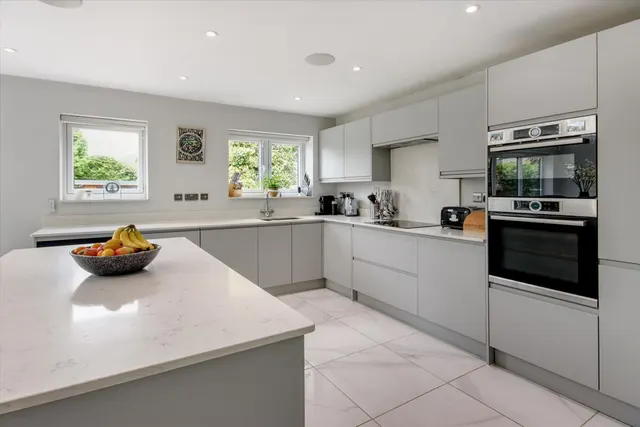 Yew Tree Road, Tunbridge Wells, TN4, photo 3