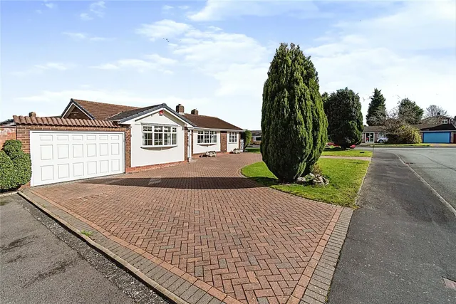 Photo 2 — Rushall Close, Walsall, West Midlands, WS4