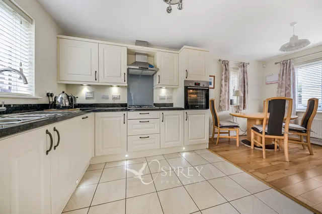 Racecourse Road, Barleythorpe, LE15, photo 2