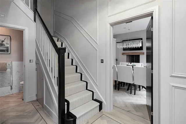 Pitfield Way, Alderley Park, SK10, photo 2