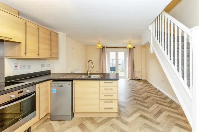 Sterling Way, Upper Cambourne, CB23, photo 2