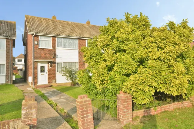 Queens Road, Littlestone, TN28, photo 1