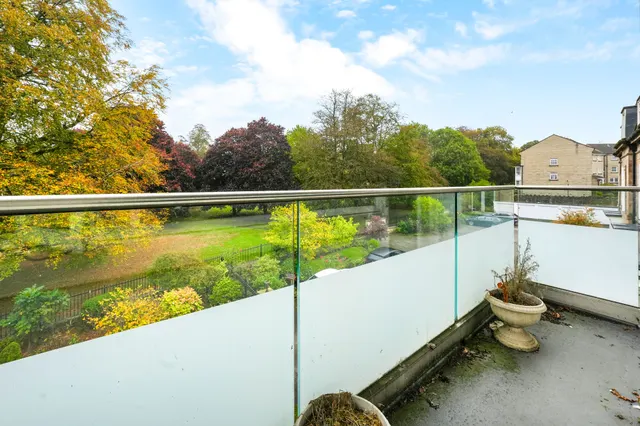 Victoria Road, Harrogate, HG2, photo 2