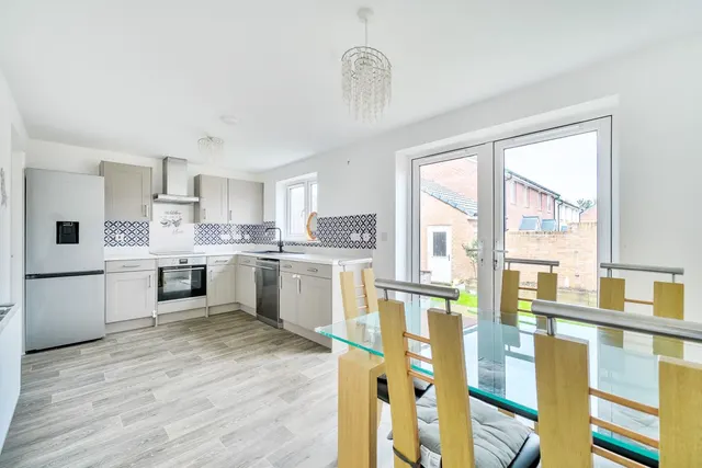 Tawcroft Way, Barnstaple, EX31, photo 2