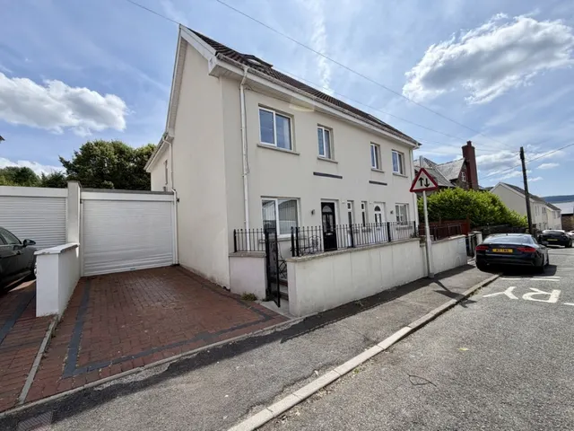 Church Street, Penydarren, CF47, photo 1