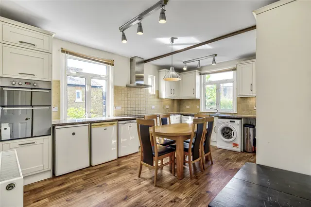 Photo 3 — Fulham Palace Road, Fulham, London, SW6