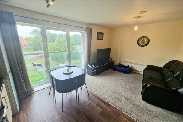 Station Lane, Pitsea, SS13, photo 2
