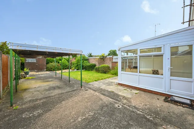 Dundee Drive, Mansfield Woodhouse, photo 1