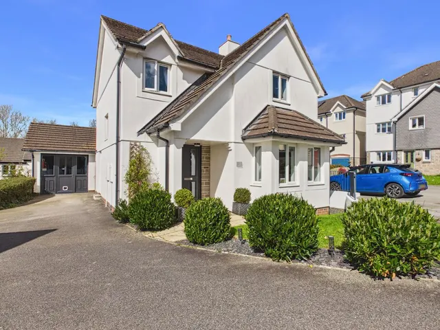 Tressa Dowr Lane, Truro, photo 1