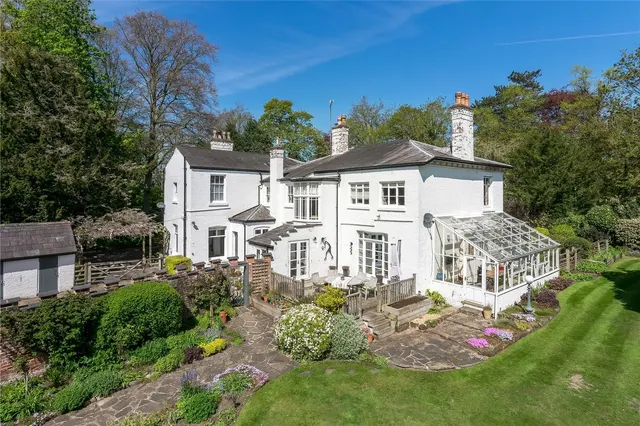 Chelford Road, Knutsford, WA16, photo 1
