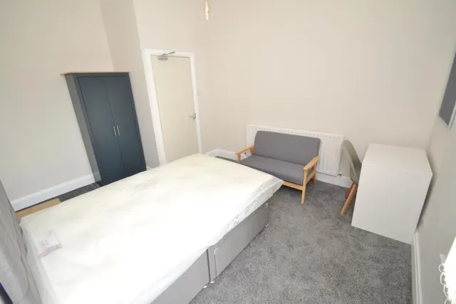 Granville Road, Fallowfield, M14, photo 3
