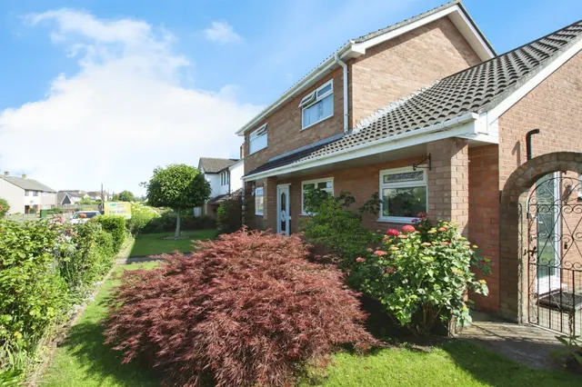 Kirrlach Close, Caldicot, NP26, photo 2