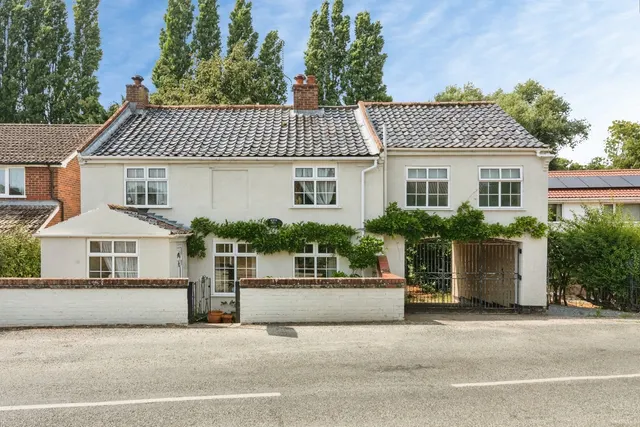 Photo 2 — Beccles Road, Thurlton, Norwich, Norfolk, NR14