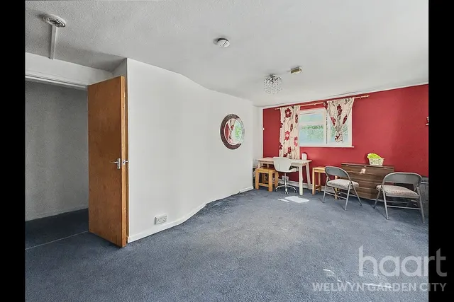 Chelwood Avenue, Hatfield, AL10, photo 3