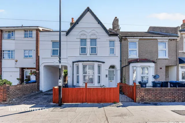Osborne Road, Thornton Heath, photo 1